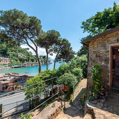 Sea View In Paraggi Apartment
