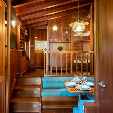 Sea View In Paraggi Apartment